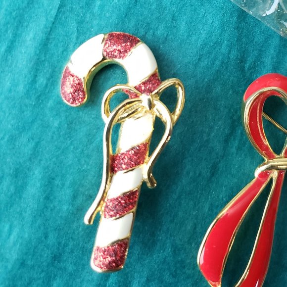 2/15$ Lot of 3 Holidays christmas brooches and 1 adjustable ring - Picture 4 of 5